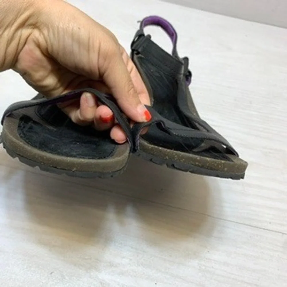 Teva Womens 11 Kayenta Wedge Sandals‎ Strappy Leather Black Purple 1002370